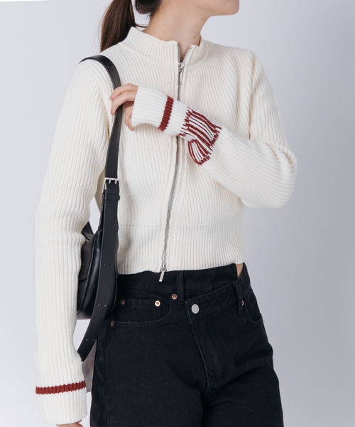 Oriens JOURNAL STANDARD(オリエンス ジャーナルスタンダード)の「《追加》ナナメジップニット(カーディガン/ボレロ・レディース・アイボリー/ネイビー・FREE)」の7枚目の写真