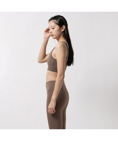 Reebok（リーボック）の「アクティブ コール ドリームブレンド ブラトップ / ACTIV COLL DREAMBLEND BRA（スポーツブラ・レディース・ブラック/オレンジ/ブラウン・SMALL/X-SMALL/XX-LARGE/X-LARGE/LARGE/MEDIUM）」の6枚目の写真