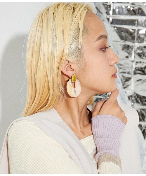 Settimissimo（セッティミッシモ）の「ITALY 2way マーブルカラー大ぶりピアス（ピアス（両耳用）・レディース・レッド/イエロー・FREE）」の7枚目の写真