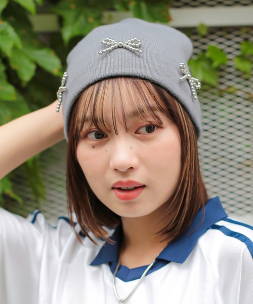 SPINNS（スピンズ）の「リボンシングルビーニー（ニットキャップ/ビーニー・レディース・ブラック/ホワイト/グレー・ONESIZE）」の3枚目の写真