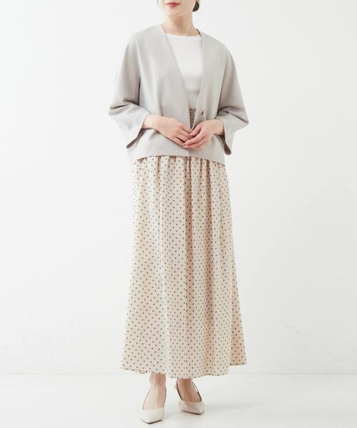 Tiara（ティアラ）の「ノーカラージャケット（ノーカラージャケット・レディース・ブラック/ブルー/グレイッシュベージュ・2/3）」の18枚目の写真