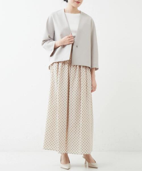 Tiara（ティアラ）の「ノーカラージャケット（ノーカラージャケット・レディース・ブラック/ブルー/グレイッシュベージュ・2/3）」の19枚目の写真