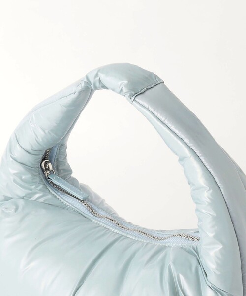 BEAUTY&YOUTH UNITED ARROWS(ビューティーアンドユースユナイテッドアローズ)の「プク ムーン バッグ(ハンドバッグ・レディース・ライトブルー/ブラック・FREE)」の11枚目の写真