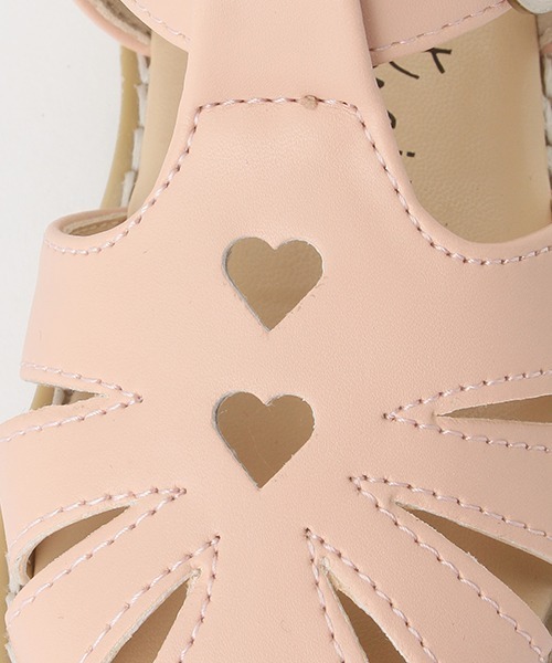 petit main（プティマイン）の「ハートサンダル（サンダル・キッズ・オフホワイト/ピンク/シルバー・14cm/13cm/17cm/16cm/15cm）」の9枚目の写真