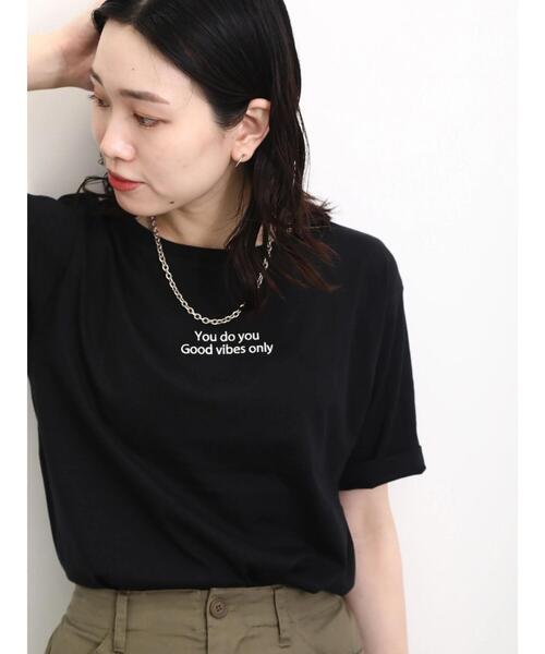 Samansa Mos2 blue(サマンサモスモスブルー)の「【シルキーコットン】アソート刺繍Tシャツ(Tシャツ/カットソー・レディース・オフホワイト/ブルー/ブラック・F)」の9枚目の写真