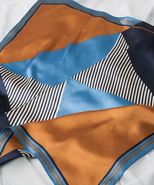 Miniministore（ミニミニストア）の「シルク風スカーフ 首巻き 配色バンダナ（バンダナ/スカーフ・レディース・ピンク/ブルー/ベージュ/テラコッタ・FREE）」の16枚目の写真