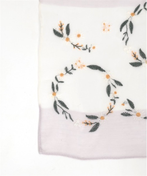 axes femme（アクシーズファム）の「サークルフラワー刺繍ストール（ストール/ショール・レディース・サックスブルー/グレイッシュベージュ/ピンク・FREE）」の13枚目の写真