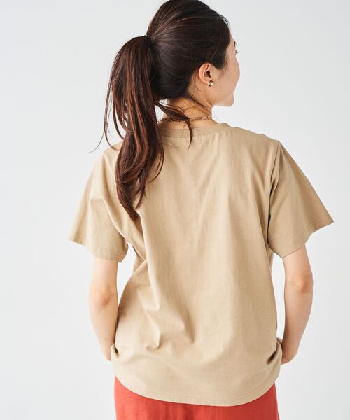 le.coeur blanc(ルクールブラン)の「《手洗い可能》Plaisir発泡プリントロゴTシャツ(Tシャツ/カットソー・レディース・ベージュ/グレー系その他4・38)」の7枚目の写真