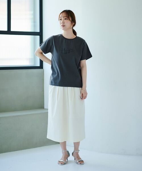 le.coeur blanc(ルクールブラン)の「《手洗い可能》Plaisir発泡プリントロゴTシャツ(Tシャツ/カットソー・レディース・ベージュ/グレー系その他4・38)」の19枚目の写真