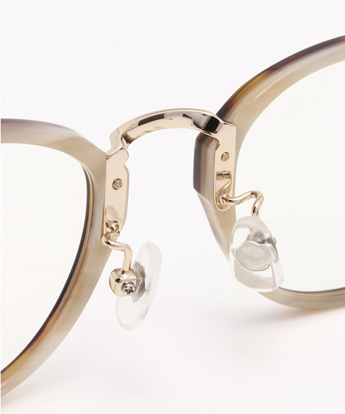 VIKTOR&ROLF（ヴィクター&ロルフ）の「VIKTOR&ROLF EYEWEAR（サングラス・レディース・ブラウン・フリー）」の2枚目の写真