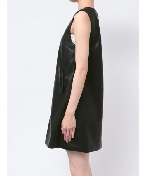 EMODA(エモダ)の「Aラインフェイクレザーワンピース(ワンピース・レディース・グレー/ブラック/キャメル・FREE)」の19枚目の写真