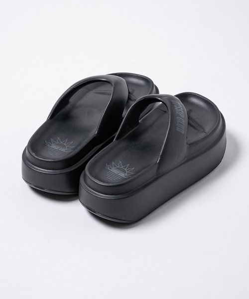 INTER FACTORY（インターファクトリー）の「AINA -オリジナルロゴ入り厚底サンダル　made in INTER FACTORY（サンダル・レディース・ホワイト/ブラック・MEDIUM/SMALL/LARGE）」の22枚目の写真