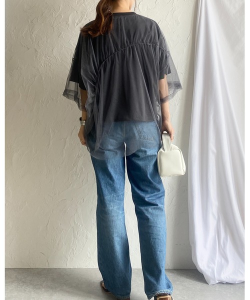 She's Closet(シーズクローゼット)の「切り替えドッキング変形アシンメトリーメッシュチュール重ねシアーレイヤード半袖Tシャツ(Tシャツ/カットソー・レディース・サックスブルー/アイボリー/グレイッシュベージュ/チャコール・FREE)」の17枚目の写真