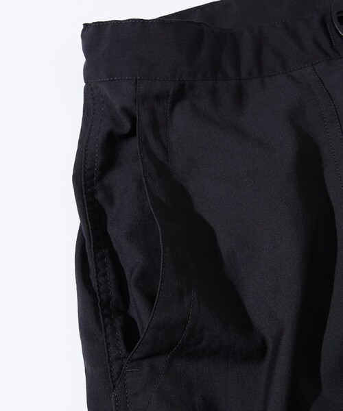 HINSON（ヒンソン）の「HINSON/ヒンソン ワイドテーパードシルエット  ウェービングベルト ベイカースラックスパンツ/クライミングパンツ/スラックス/ベイカーパンツ/ワイドシルエット（スラックス・メンズ・ブラック/チャコールグレー・MEDIUM/LARGE）」の5枚目の写真