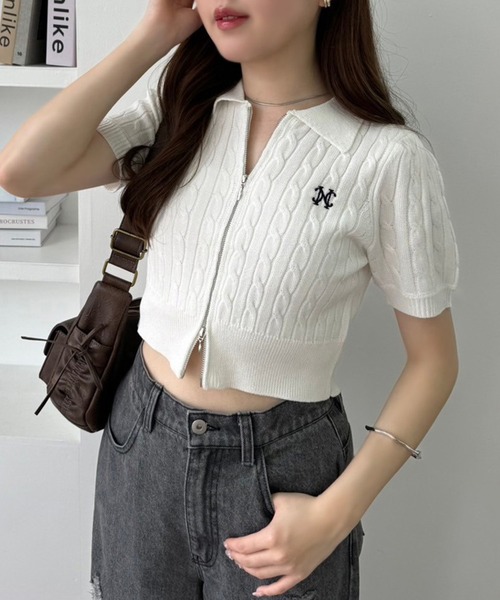 one after another NICE CLAUP(ワンアフターアナザーナイスクラップ)の「ワンポイント刺繍ダブルジップニット(ニット/セーター・レディース・オフホワイト/ピンク/ネイビー/ブラック/ホワイト系その他・FREE)」の2枚目の写真