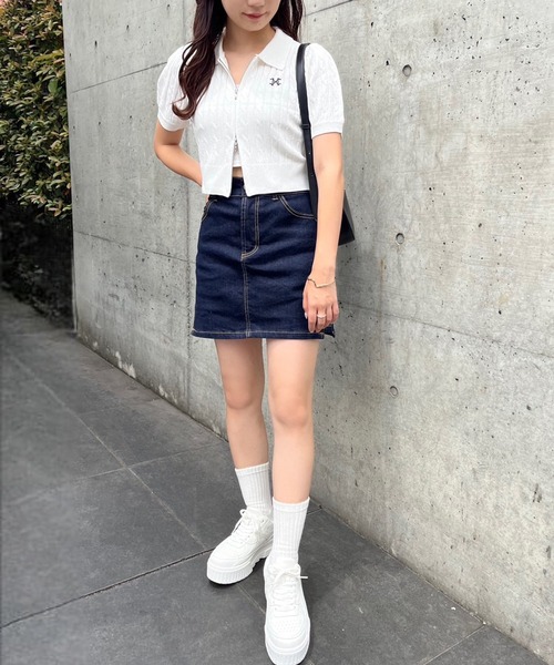 one after another NICE CLAUP(ワンアフターアナザーナイスクラップ)の「ワンポイント刺繍ダブルジップニット(ニット/セーター・レディース・オフホワイト/ピンク/ネイビー/ブラック/ホワイト系その他・FREE)」の18枚目の写真