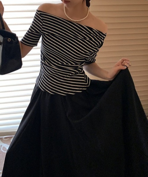 Achic(アシック)の「オフショル半袖ボーダーカットソー(Tシャツ/カットソー・レディース・アイボリー/ブラック・M)」の7枚目の写真