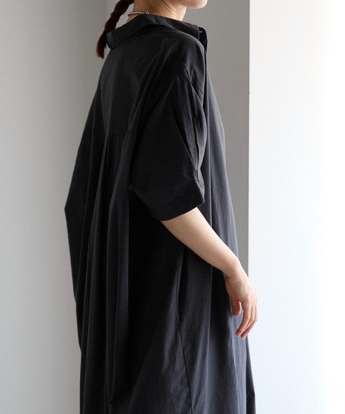 Fizz（フィズ）の「【Fizz/フィズ】　コットンポプリンシャツワンピース（シャツワンピース・レディース・ブルー/チャコール/ホワイト/ライトカーキ・M）」の14枚目の写真