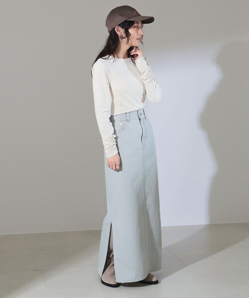 Demi-Luxe BEAMS(デミルクス ビームス)の「トリアセテート ベロア ロングスリーブ Tシャツ(Tシャツ/カットソー・レディース・ホワイト系その他5/チャコールグレー・ONE SIZE)」の4枚目の写真