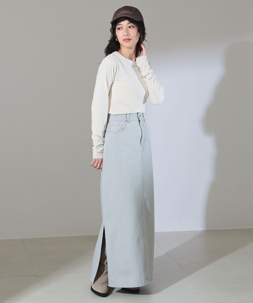 Demi-Luxe BEAMS(デミルクス ビームス)の「トリアセテート ベロア ロングスリーブ Tシャツ(Tシャツ/カットソー・レディース・ホワイト系その他5/チャコールグレー・ONE SIZE)」の5枚目の写真