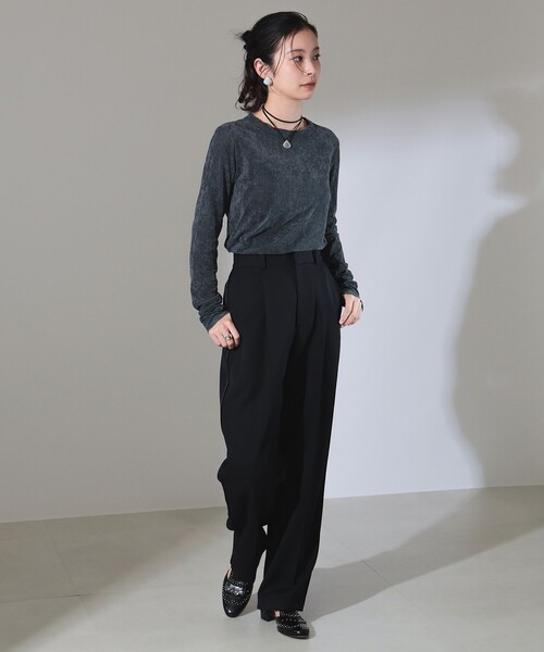 Demi-Luxe BEAMS(デミルクス ビームス)の「トリアセテート ベロア ロングスリーブ Tシャツ(Tシャツ/カットソー・レディース・ホワイト系その他5/チャコールグレー・ONE SIZE)」の13枚目の写真