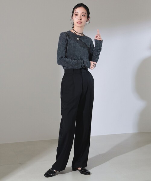 Demi-Luxe BEAMS(デミルクス ビームス)の「トリアセテート ベロア ロングスリーブ Tシャツ(Tシャツ/カットソー・レディース・ホワイト系その他5/チャコールグレー・ONE SIZE)」の14枚目の写真