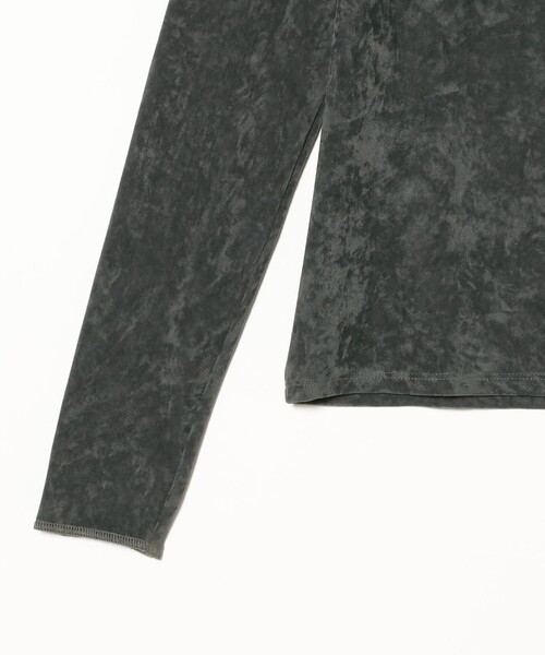 Demi-Luxe BEAMS(デミルクス ビームス)の「トリアセテート ベロア ロングスリーブ Tシャツ(Tシャツ/カットソー・レディース・ホワイト系その他5/チャコールグレー・ONE SIZE)」の19枚目の写真