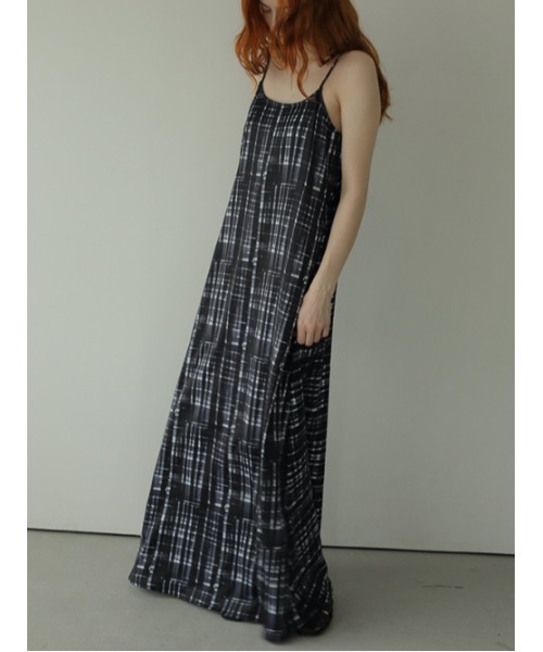 AMAIL(アマイル)の「Nume nuance dress(ワンピース・レディース・アイボリー/チェック/ブラック・M/S)」の3枚目の写真