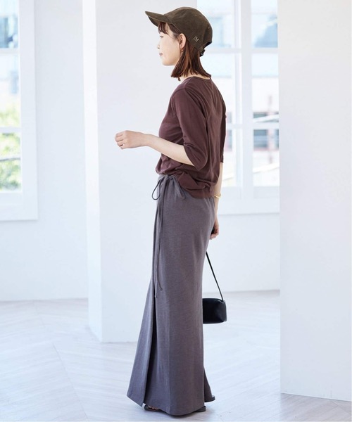 SLOBE IENA(スローブイエナ)の「《追加2》シアー天竺5分袖Tシャツ(Tシャツ/カットソー・レディース・ネイビー/ブラウン/アイボリー・FREE)」の17枚目の写真