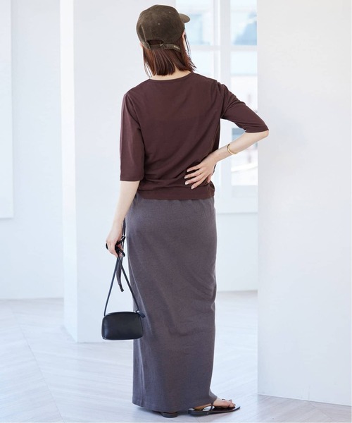 SLOBE IENA(スローブイエナ)の「《追加2》シアー天竺5分袖Tシャツ(Tシャツ/カットソー・レディース・ネイビー/ブラウン/アイボリー・FREE)」の18枚目の写真