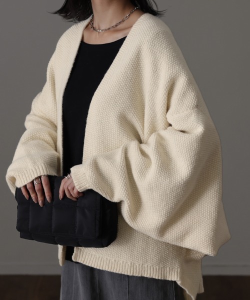 HUG.U(ハグユー)の「鹿のこカーディガン(カーディガン/ボレロ・レディース・ベージュ/グリーン/アイボリー/ブラック/ダークグレー/マスタード/テラコッタ・FREE)」の16枚目の写真