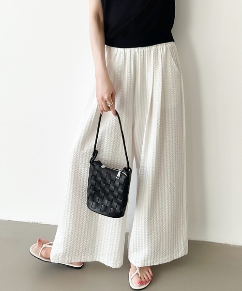 コセイ COSEI 2022年秋冬 ストライプ ワイド スラックスパンツ ブラックxホワイト[BPD]