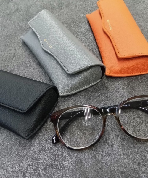 PEDIR(ペディール)の「マエストラーレ スナップメガネケース/PEDIR(メガネ・レディース・ブラック/ベージュ/ミント/オレンジ/ネイビー/グレー・FREE)」の13枚目の写真