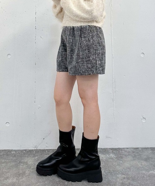 archives(アルシーヴ)の「HWツイードタックショートパンツ(その他パンツ・レディース・ブラウン/グレー/ブラック・MEDIUM)」の15枚目の写真