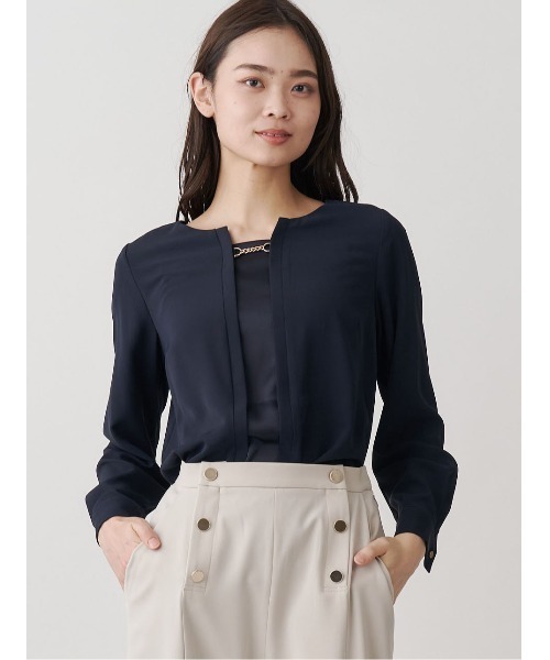 TONAL（トーナル）の「フロントチェーンサテンブラウス（シャツ