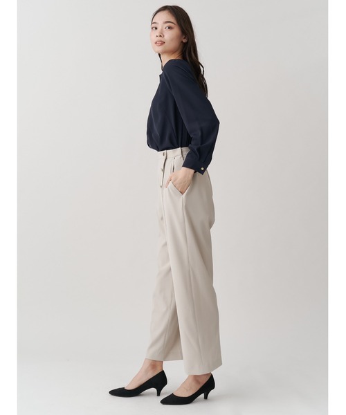 TONAL（トーナル）の「フロントチェーンサテンブラウス（シャツ