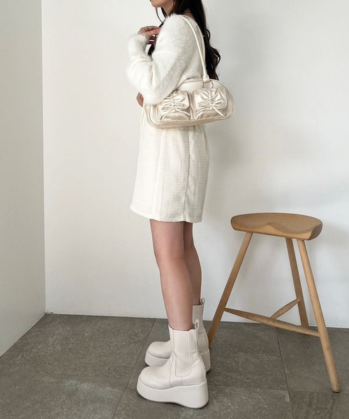 one after another NICE CLAUP（ワンアフターアナザーナイスクラップ）の「ドロストポケット付きボストンバッグ（ボストンバッグ・レディース・アイボリー/ブラック/ピンク・FREE）」の19枚目の写真