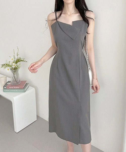 Jasmine Grandiflorum(ジャスミングランディフローラム)の「【Jasmine】アシメトリーキャミロングワンピース (SS)(ワンピース・レディース・グレー/ブラック/ライトベージュ・FREE)」の3枚目の写真