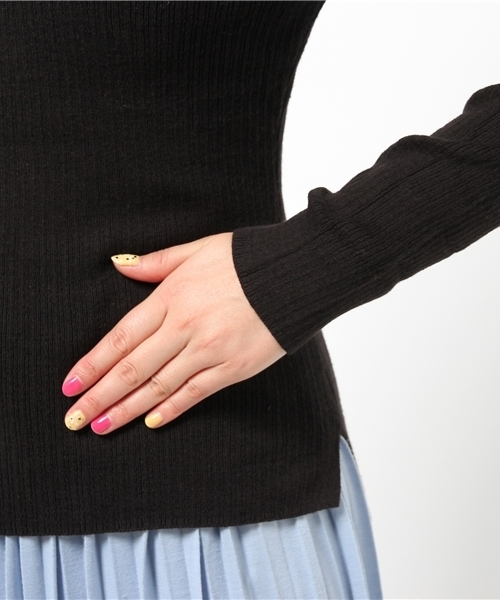 CIAOPANIC（チャオパニック）の「【Ciaopanic】　リブ編みV/NP/O（ニット/セーター・レディース・ダークカーキ/ブラウン/ブラック・FREE）」の8枚目の写真