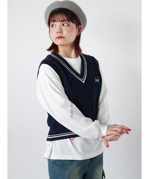 ehka sopo（エヘカソポ）の「らくがき刺繍プリントロンT（Tシャツ/カットソー・レディース・ブラック/グレー/オフホワイト・F）」の12枚目の写真