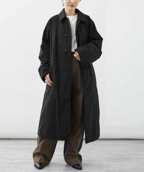 ATON(エイトン)の「ATON(エイトン)Techno Co Padded コート CMAGCW0904(ステンカラーコート・レディース・ブラック・FREE)」の2枚目の写真