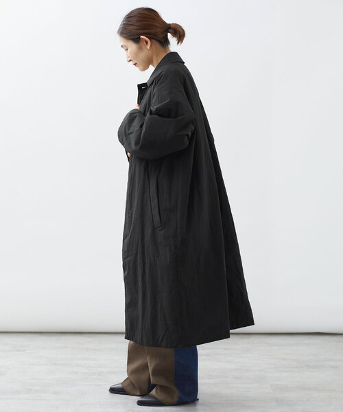 ATON(エイトン)の「ATON(エイトン)Techno Co Padded コート CMAGCW0904(ステンカラーコート・レディース・ブラック・FREE)」の3枚目の写真