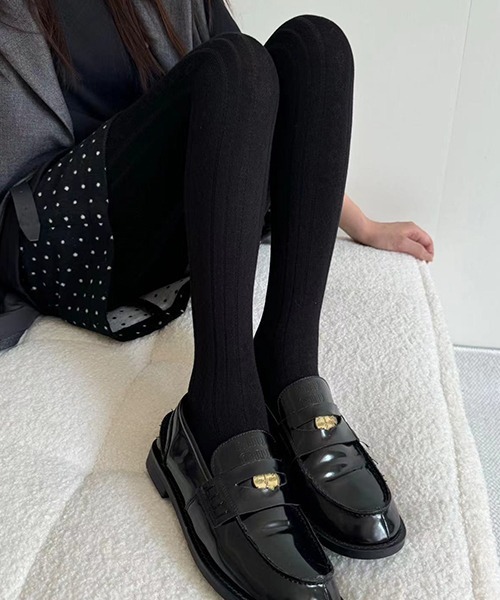 c.u.l（シーユーエル）の「ストライプダイヤ柄 カラータイツ cula1039（タイツ/ストッキング・レディース・グレー/ライトベージュ/アイボリー/ブラック/ダークブラウン/ブラウン/ダークグレー・FREE）」の14枚目の写真