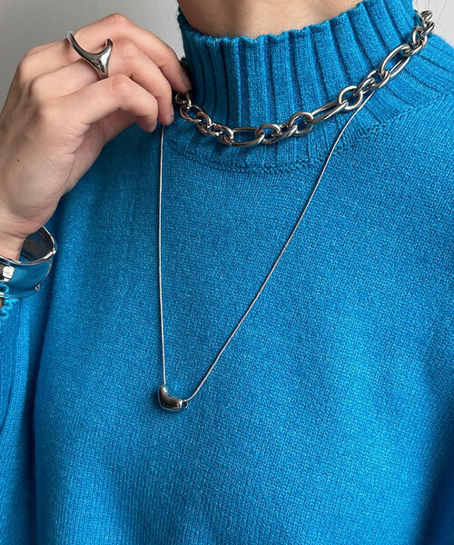 DouDou（ドゥドゥ）の「ハートモチーフチェーンチョーカー（ネックレス・レディース・ゴールド/グレー・FREE）」の4枚目の写真