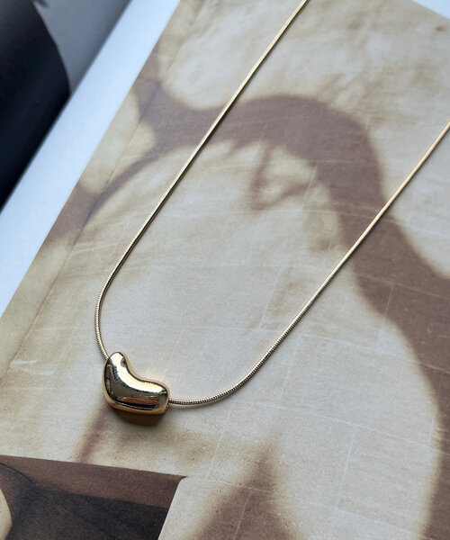 DouDou（ドゥドゥ）の「ハートモチーフチェーンチョーカー（ネックレス・レディース・ゴールド/グレー・FREE）」の11枚目の写真