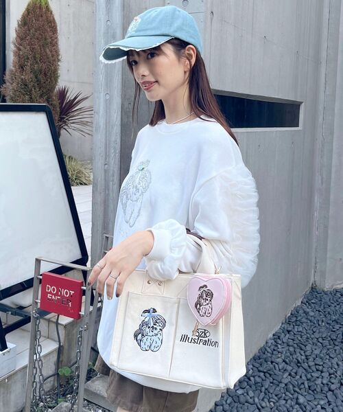 MAJESTIC LEGON（マジェスティックレゴン）の「SZKコラボ チャーミングスウェット（スウェット・レディース・ベージュ/オフホワイト/グレー・MEDIUM）」の21枚目の写真