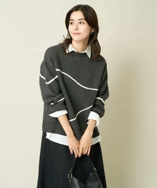 a.v.v(アーヴェヴェ)の「ラインアートニット(ニット/セーター・レディース・ベージュ/チャコールグレー・34/36/40/38/42)」の14枚目の写真