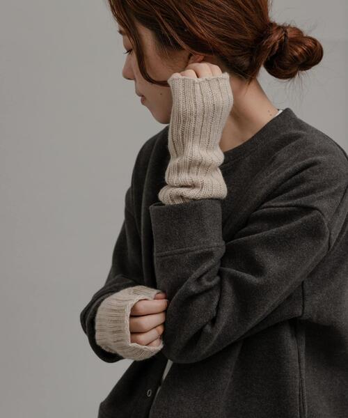 William Brunton Hand Knits（ウィリアム ブラントン ハンド ニット）の「William Brunton Hand Knits　リブアームウォーマー（手袋・レディース・オートミール/ライトブラウン/グレー・FREE）」の14枚目の写真