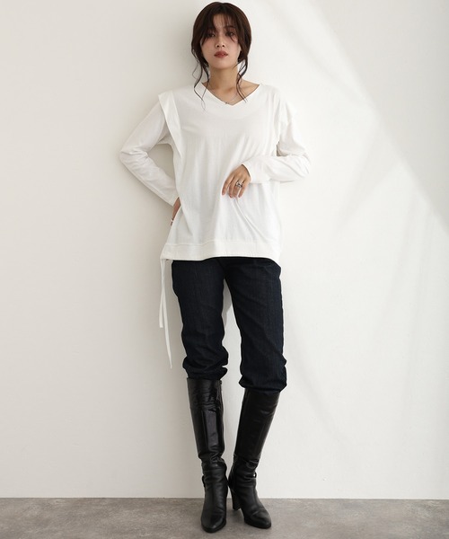 ElegChic(エレグシック)の「ショルダー タック カットソー(Tシャツ/カットソー・レディース・ベージュ系その他/オフホワイト/チャコールグレー/ブラック/カーキ・M/XL/4L)」の14枚目の写真