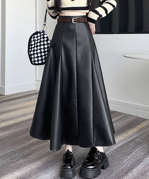frunco(フランコ)の「【ZOZO限定】ベルト付きフェイクレザーロングスカート(スカート・レディース・ブラック/ブラウン・MEDIUM)」の6枚目の写真